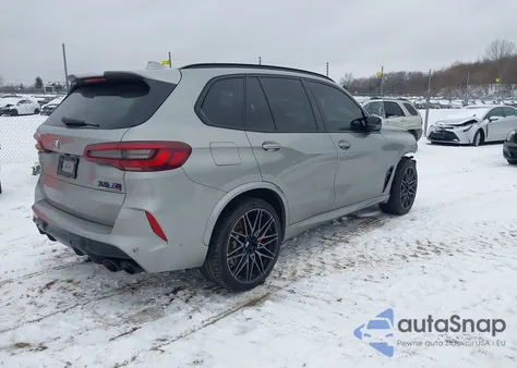 2022 BMW X5 M z USA, uszkodzony, nr VIN 5YMJU0C01N9J33106